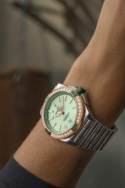 11 Breitling Super Chronomat Automatic 38 Green Ref. I17356531L1U1 RGB 11 Breitling Super Chronomat Automatic 38 Green Ref. I17356531L1U1 RGB