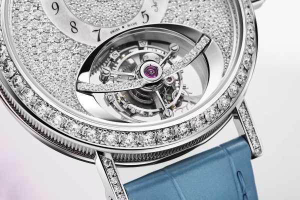Breguet Classique Tourbillon 3358 03 3358BB8D986D0 lifestyle