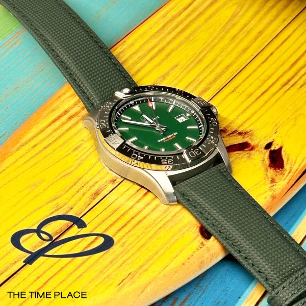 Breitling Avenger Automatic 42 Breitling Avenger Automatic 42