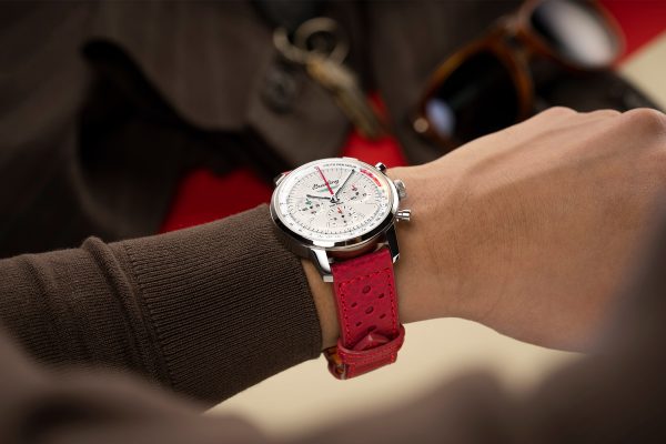 Breitling Top Time Thunderbird calibre01 red leather strap cover Breitling Top Time Thunderbird calibre01 red leather strap cover