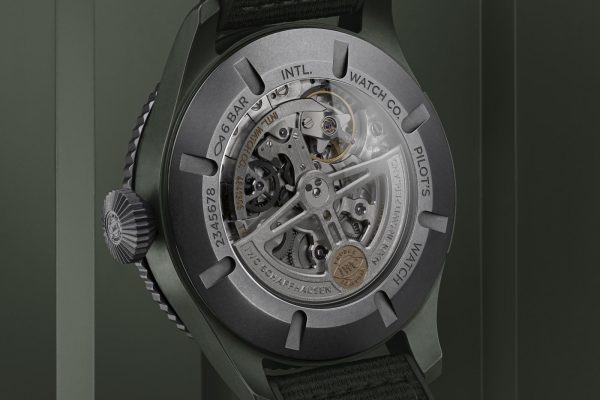 IWC Pilots Watch Timezoner Top Gun Woodland IW395601 2 IWC Pilots Watch Timezoner Top Gun Woodland IW395601 2
