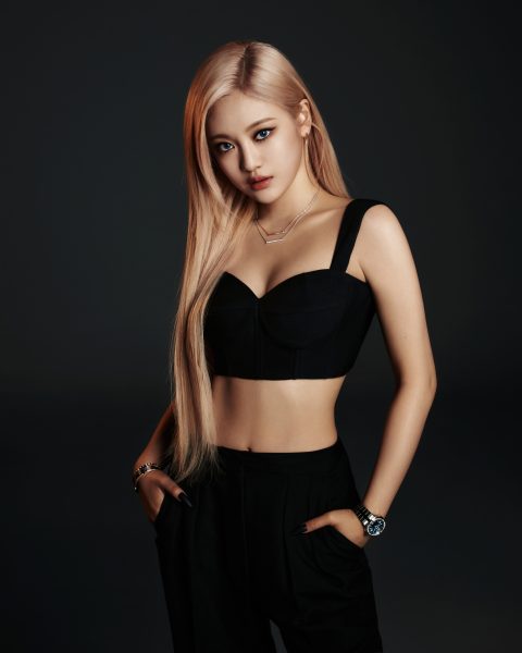 aespa wearing Chopard Ice Cube Alpine Eagle collections Ningning ©Ahn joo young aespa wearing Chopard Ice Cube Alpine Eagle collections Ningning ©Ahn joo young